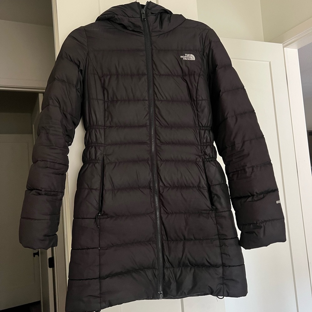 The North Face Women's Black Puffer Coat
